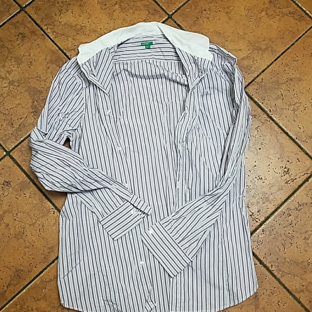 🍇🍇Men's Benetton dress shirt🍇🍇
